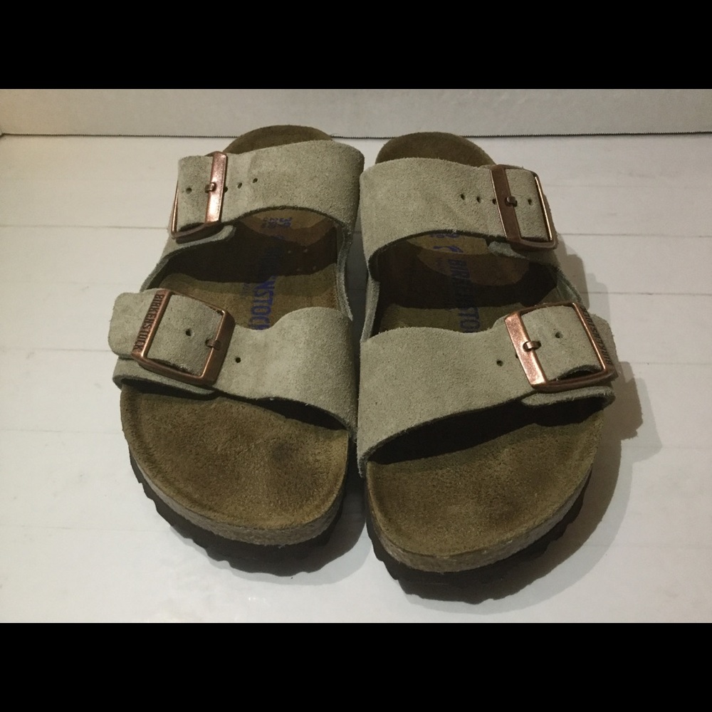 Birkenstock Suede Arizona Soft Footbed Size 39/8